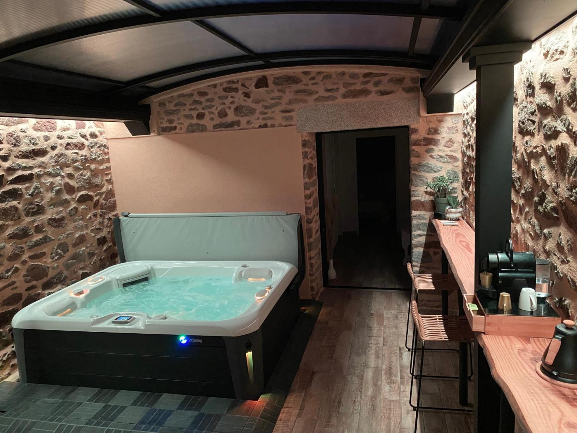 Villa Lily Spa, Chambre D'Hotes Avec Spa Privatif La Vicomte-sur-Rance Екстер'єр фото